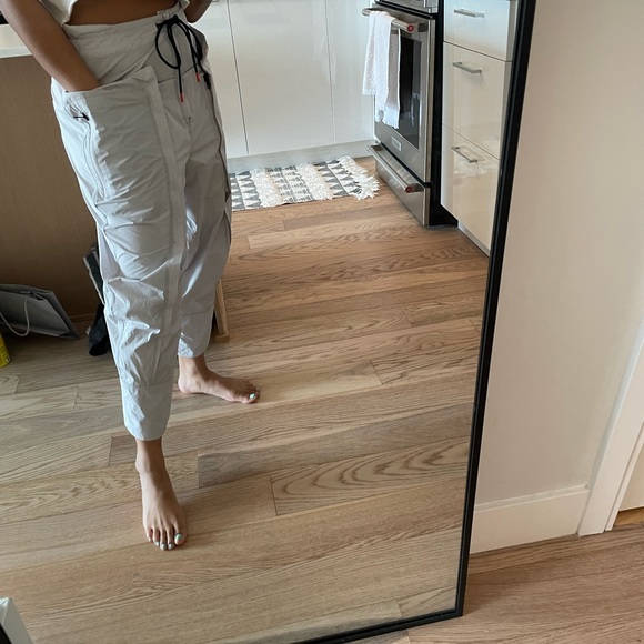 Nike ACG light grey cropped utility track pants size medium - Picture 14 of 16